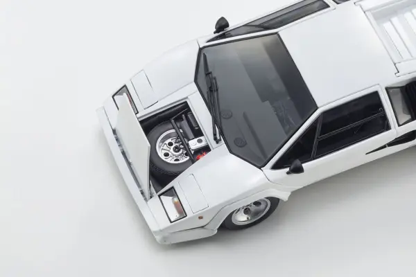 Kyosho 1:18 Lamborghini Countach Lp400 S White – view 13