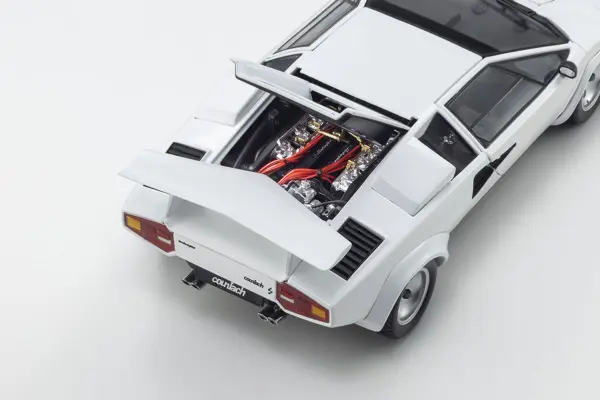 Kyosho 1:18 Lamborghini Countach Lp400 S White – view 14