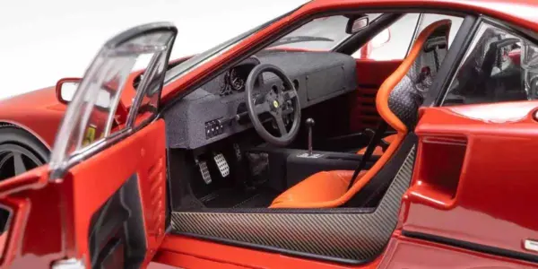 Kyosho 1:18 Ferrari F40 Light Weight Red 1987 Die-Cast Collection – view 7