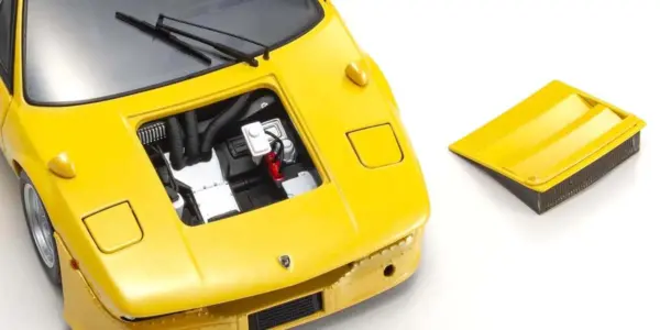 Kyosho 1:18 Lamborghini Urraco Rally 1974 Yellow – view 4