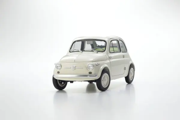 Kyosho 1:18 Fiat Nuova 500 Ivory Accessories Version – view 11