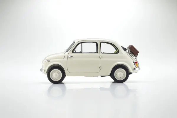Kyosho 1:18 Fiat Nuova 500 Ivory Accessories Version – view 13