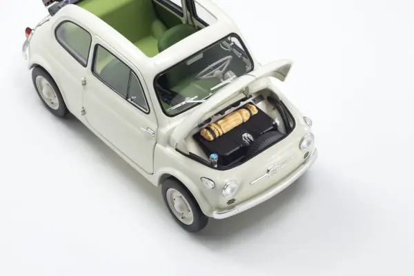 Kyosho 1:18 Fiat Nuova 500 Ivory Accessories Version – view 15