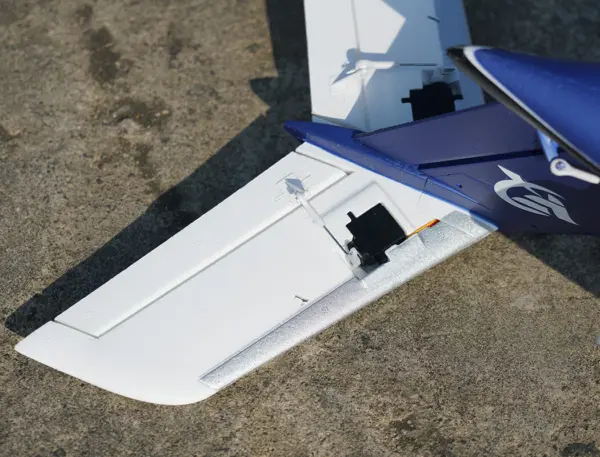 Xfly Twin 40mm J-65 Edf Business Jet PNP - Blue – view 6