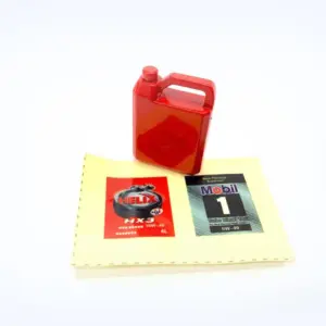 1:10 Metal Oil Canister Replica - red