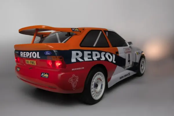 HPI Racing WR8 Flux 1996 Ford Escort RS Cosworth – RC Car – view 2