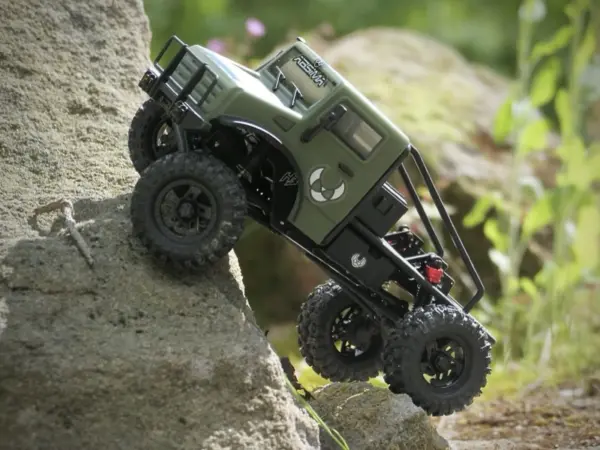1:18 Crawler "CR18P V3" T-Hunter BL green RTR