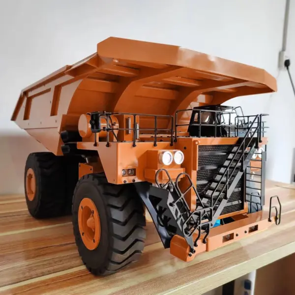 1/20 Metal RC Hydraulic Mine Truck 793D Assembled Dumper Servo Motor I6X Radio Lights Warning Sound System Car Model