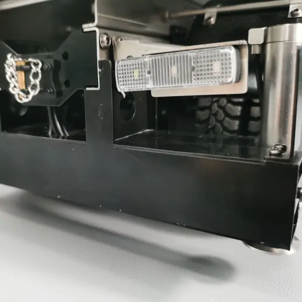 1/14 8x8 Metal RC Hydraulic Crane Dump Car PL18EV Radio Control Tipper Truck Emulated DIY Model Toy Vehicle Painted Assembled