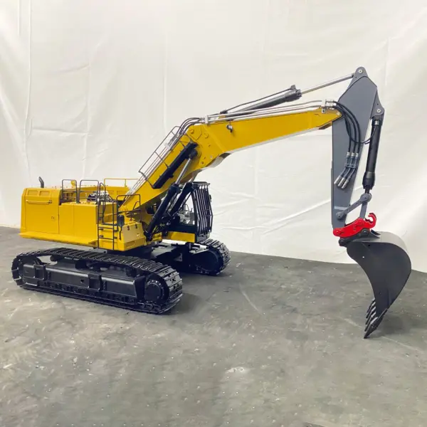 1/14 374 UHD 4-arm RC Hydraulic Demolition Excavator Radio Control Digger Assembled & Painted PL18EV Sound Light System
