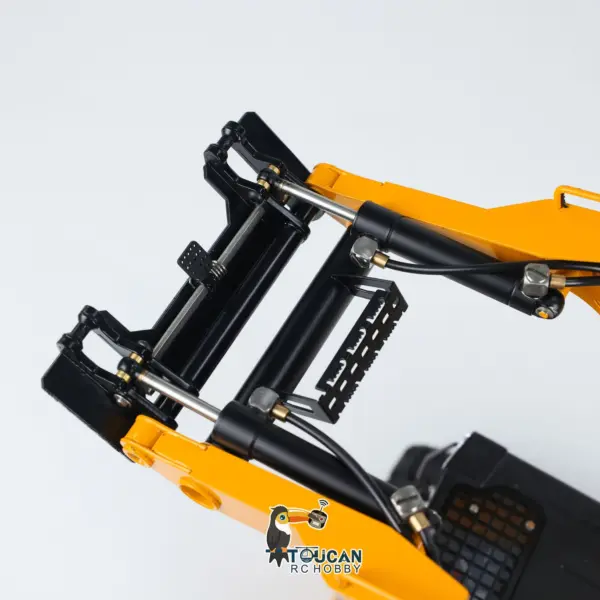 1/14 SM770 Hydraulic RC Loader Skid-Steer RTR Remote Control Tracked Car Model