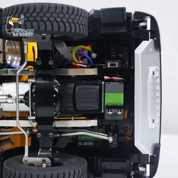 1/14 8x8 Hydraulic RC Dump Truck Metal Remote Control Tipper Car Assembled and Painted Sound Light 67x18.5x25cm