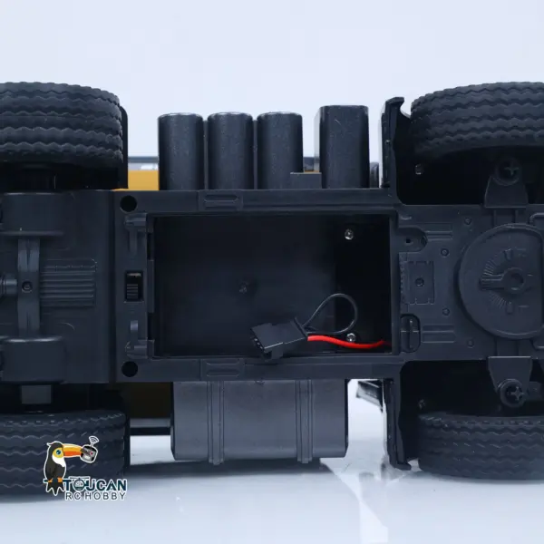 HUINA 1/14 Electric RC Dump Truck 573 Remote Control Tipper Model Vehicle Flowing Water Light Sound Effect 2.4G Radio Battery