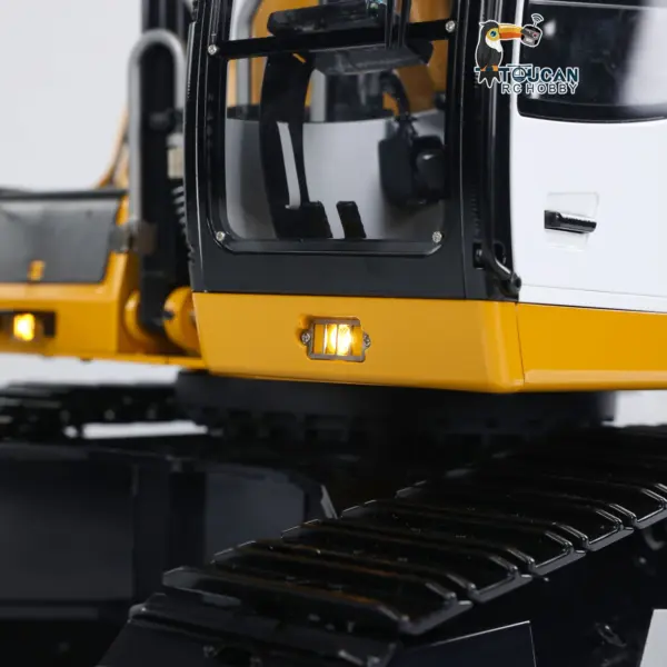 Remote Controlled Excavator 1/14 Scale 946 9CH Tracked Digger Two-Section Arm Metal Grab Bucket Ripper Light Motor ESC Cylinders