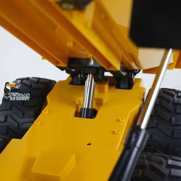 Plastic DoubleE E591 003 1/20 RC Articulated Dumper 6WD Electric Remote Control Truck VO Motor Battery USB Charging Cable RTR