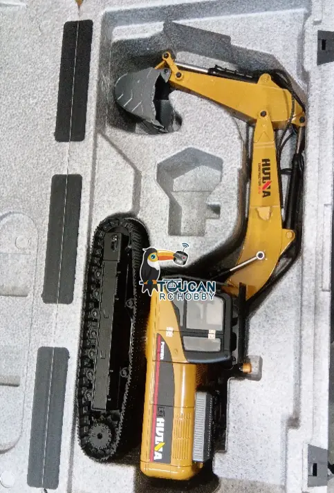 HUINA New Upgrade 580 1/14 Metal Excavator Model Engineering Vehicle Electric Ball Grabber 360 Rotating Shear Claw Sound Lights