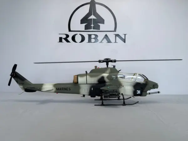 Roban AH-1 Cobra Jungle Camo 470 Size Scale Helicopter – RTF