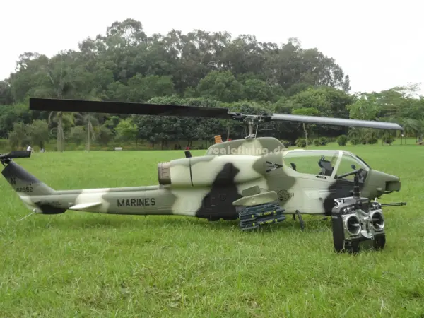Roban AH-1W Cobra 700 Size Scale Helicopter – ARF